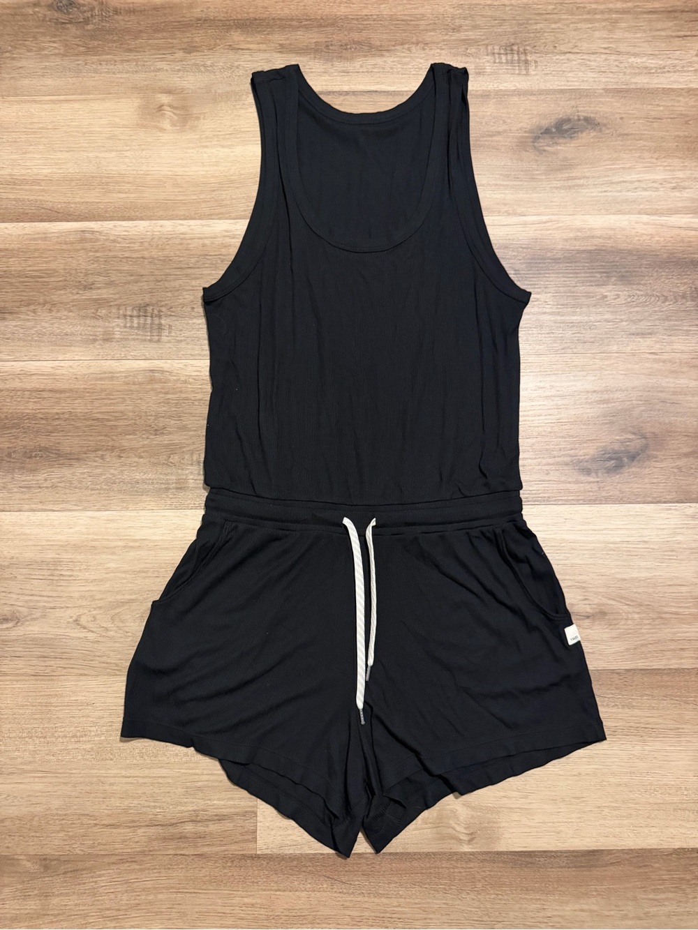 VUORI Women’s Size Medium Black Torrey Tank Romper Sleeveless VW382